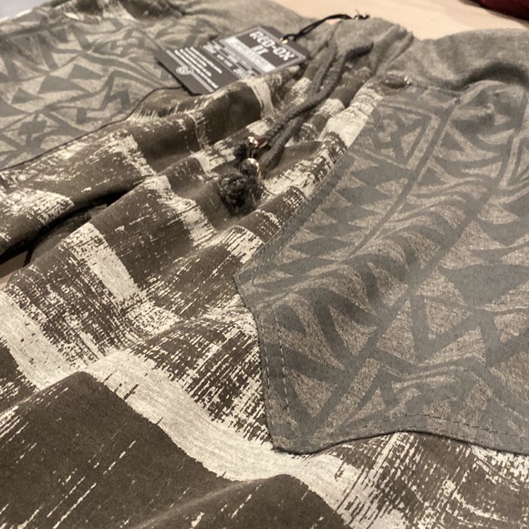 NWT Red Ox three-quarter length comfor/fashion pant - Picture 4 of 6